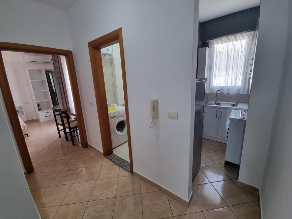 Bellavista Apartment Vlorë Exteriör bild