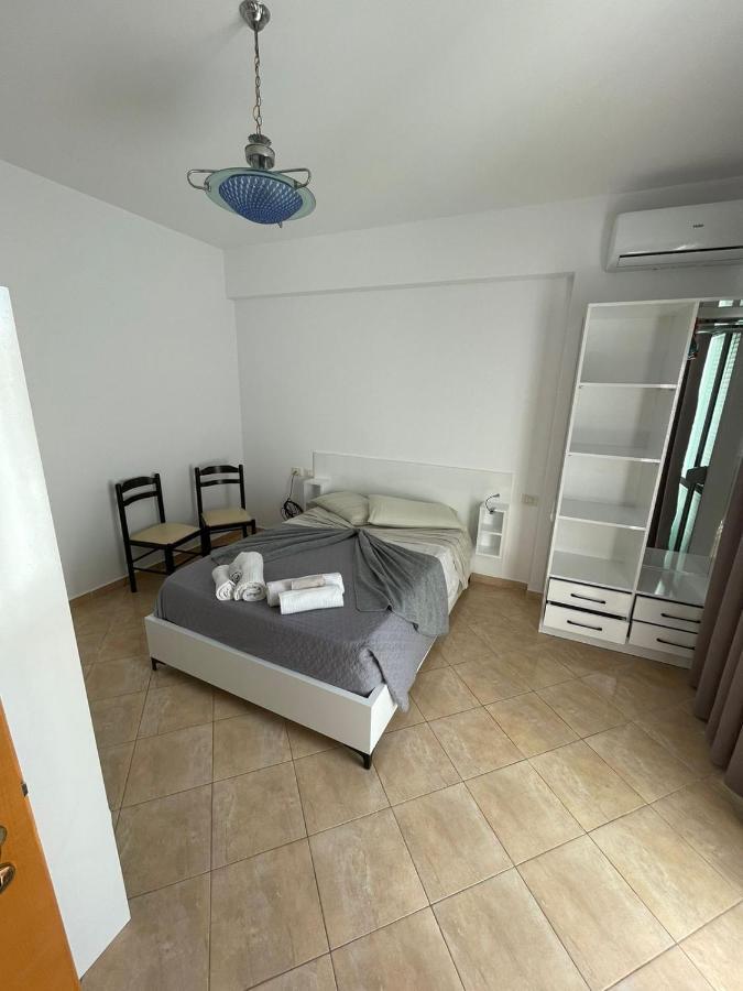 Bellavista Apartment Vlorë Exteriör bild